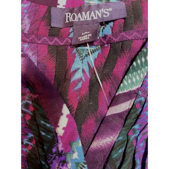 Roaman's 12W Purple Geometric Semi-Sheer Split Neck Pin-Tuck 3/4 Sleeve Blouse - Picture 6 of 6